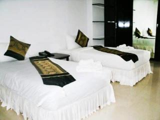Lars-lita Hotel